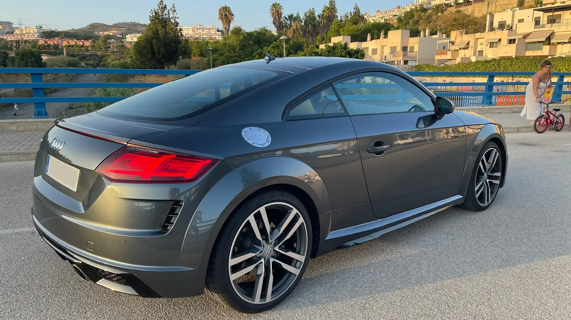 Audi TT Coupé 40 TFSI Black line S tronic - 2
