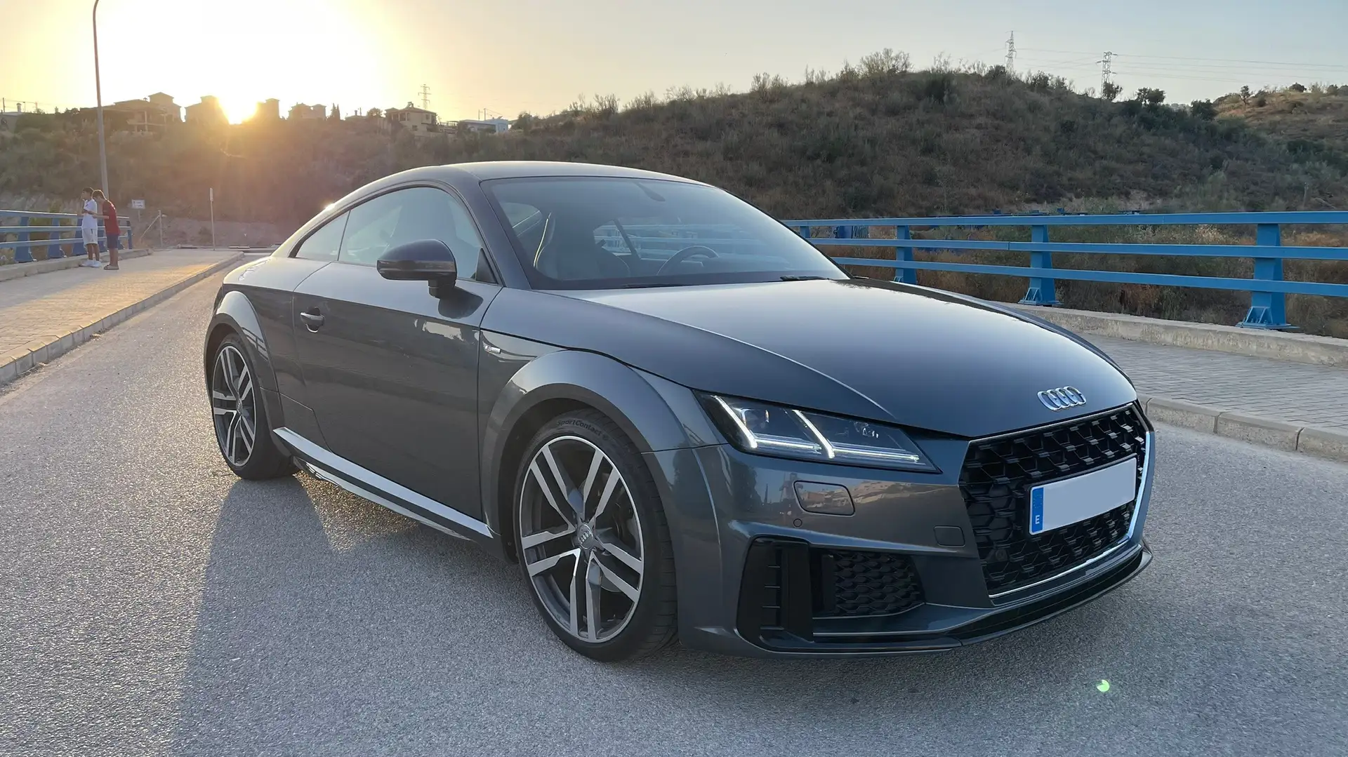 Audi TT Coupé 40 TFSI Black line S tronic - 1