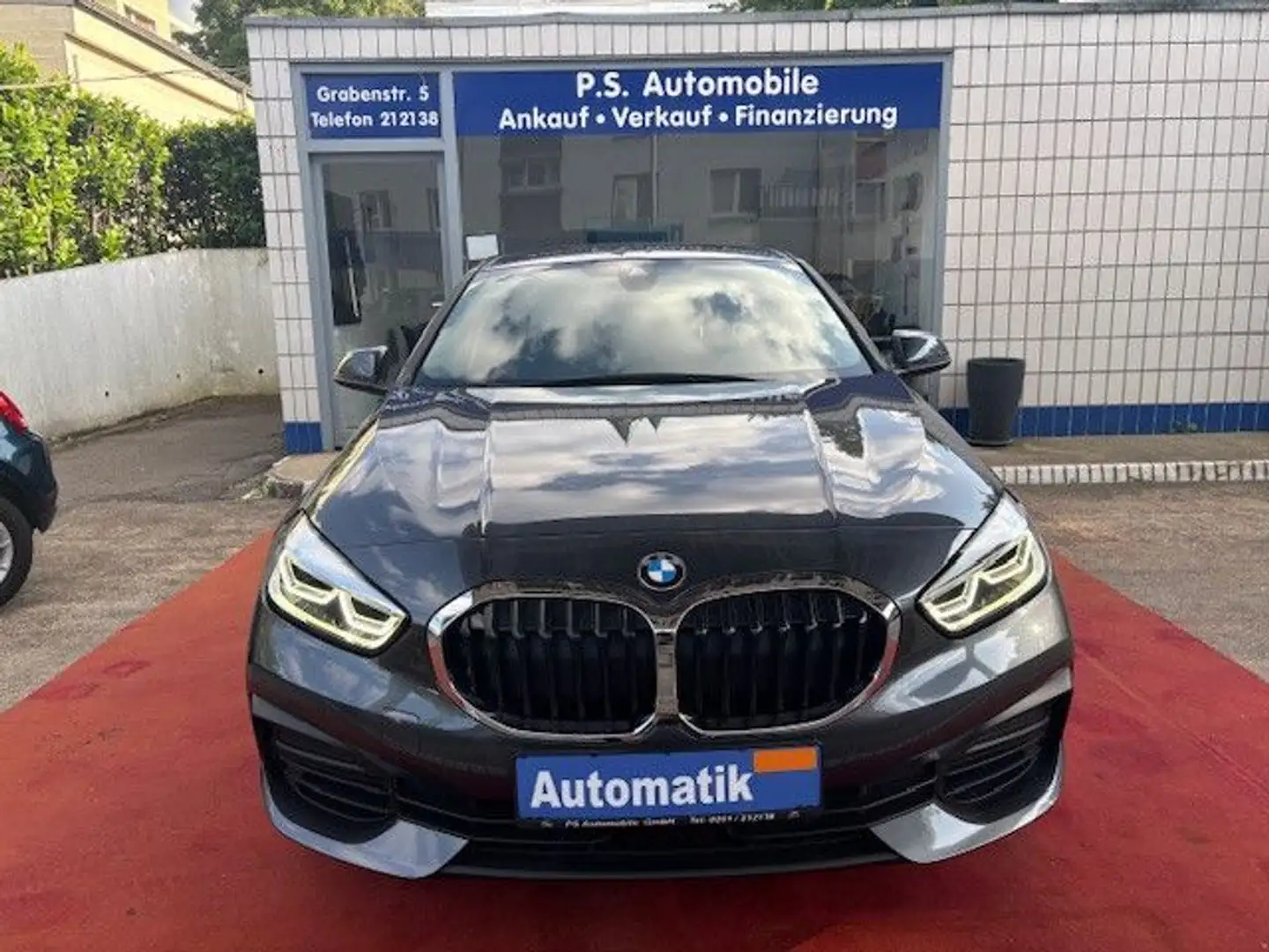 BMW 118 Baureihe 1 Lim. 118 i Advantage*Automatik Gris - 2