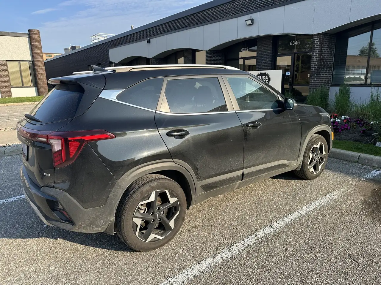 Kia Seltos снимка Kia Seltos