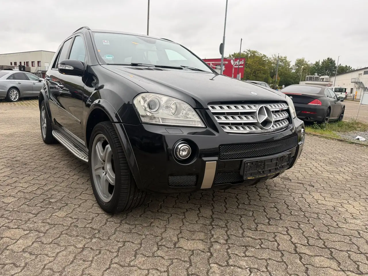 Mercedes-Benz ML 320