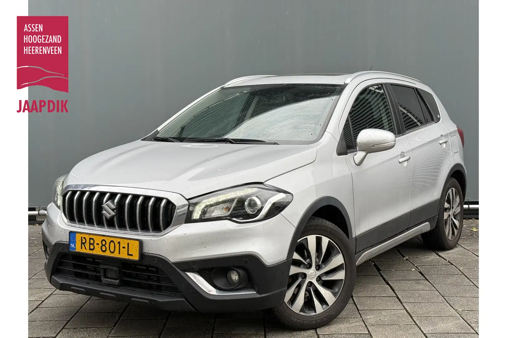 Suzuki S-Cross BWJ 2017 | 1.4 141PK High Executive | TREKHAAK | L Szürke - 1