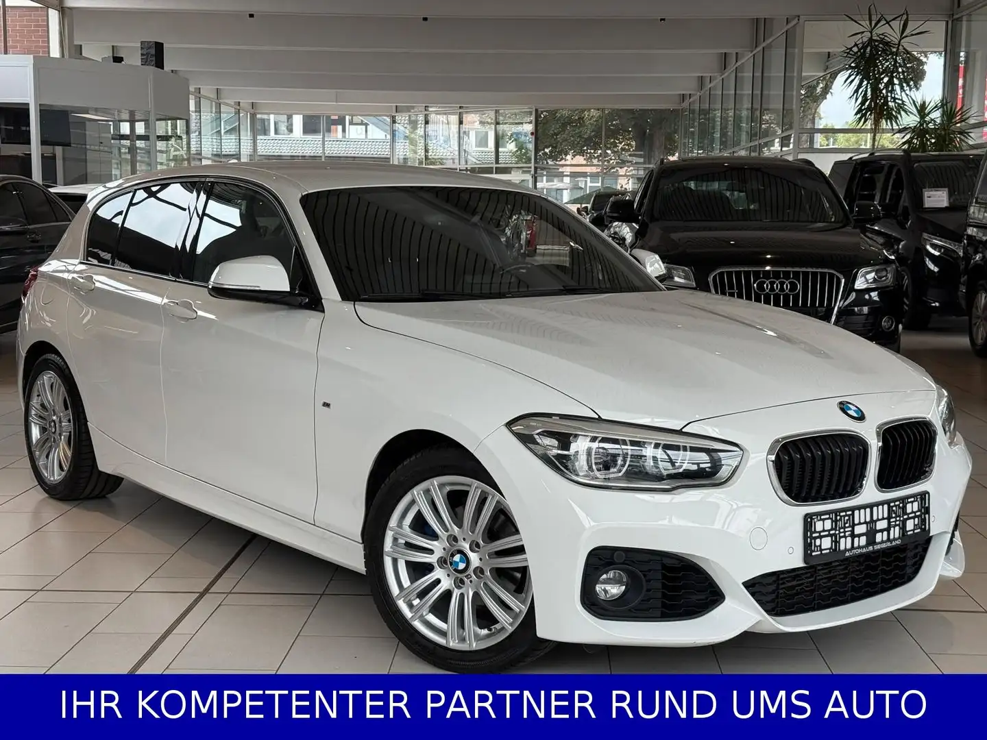 BMW 118 i M Sport/M-PAKET/LED/5.TRG/NAVI Blanc - 2