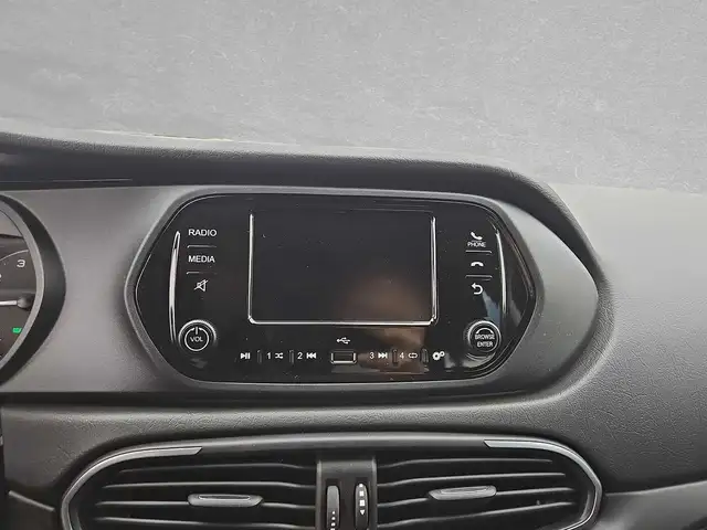Fiat Tipo view 12