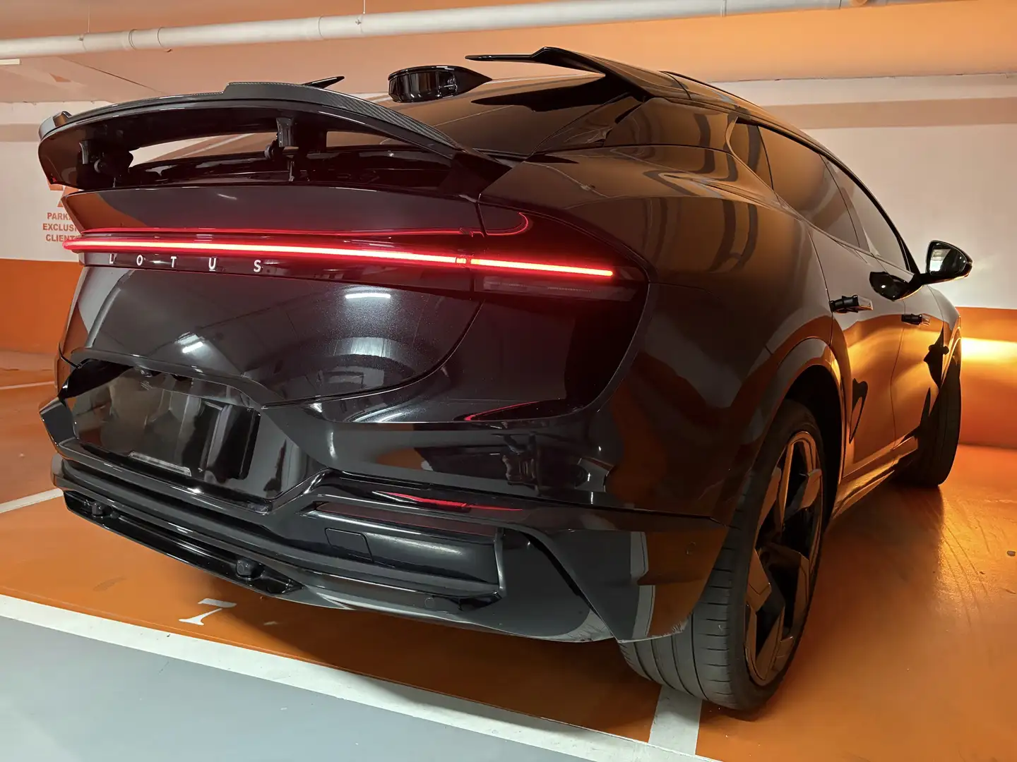 Lotus Eletre S Iva Deducible - 1