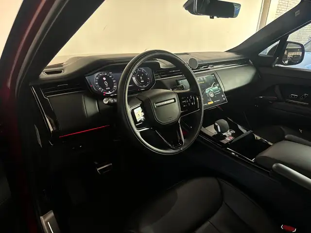 Land Rover Range Rover Sport view 11