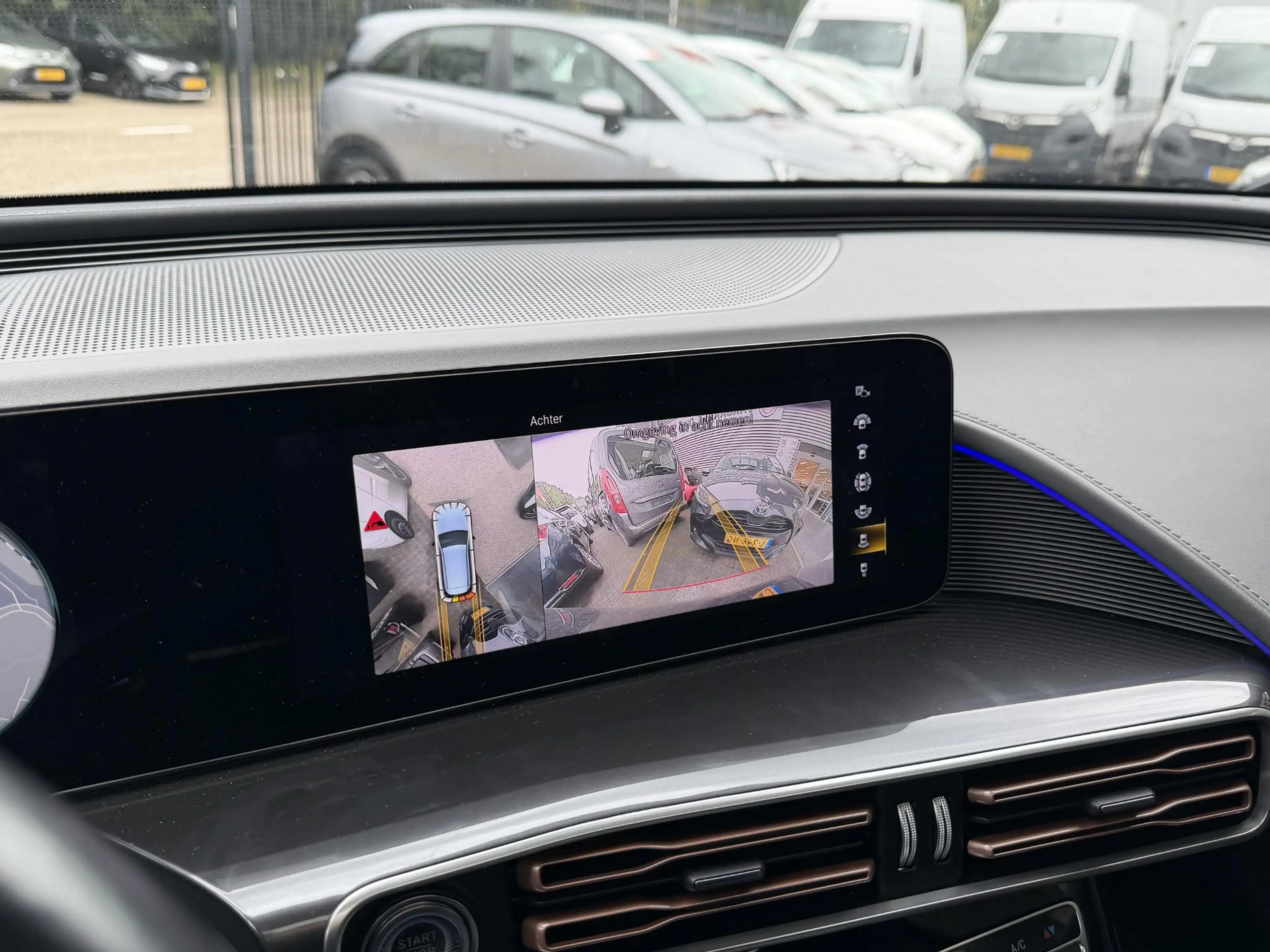 Mercedes-Benz EQC 400 BUSINESS AMG 80 kWh ACCU 97% GARANTIE 7-2031! 4MAT — photo 19