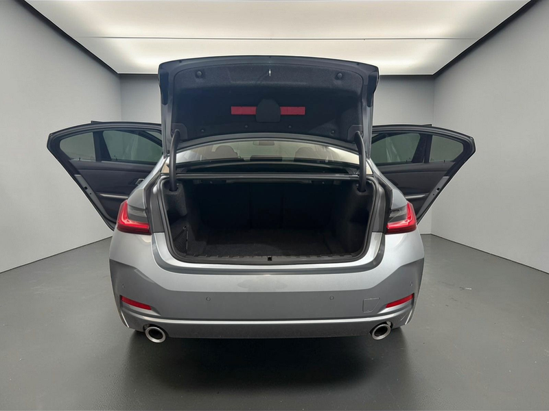 BMW 320 d Limo xDrive Shadow-Line AHK*LED*WIDE*U-FREI — photo 13