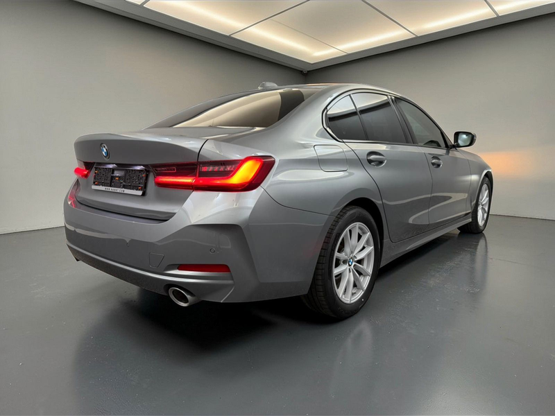 BMW 320 d Limo xDrive Shadow-Line AHK*LED*WIDE*U-FREI — photo 7