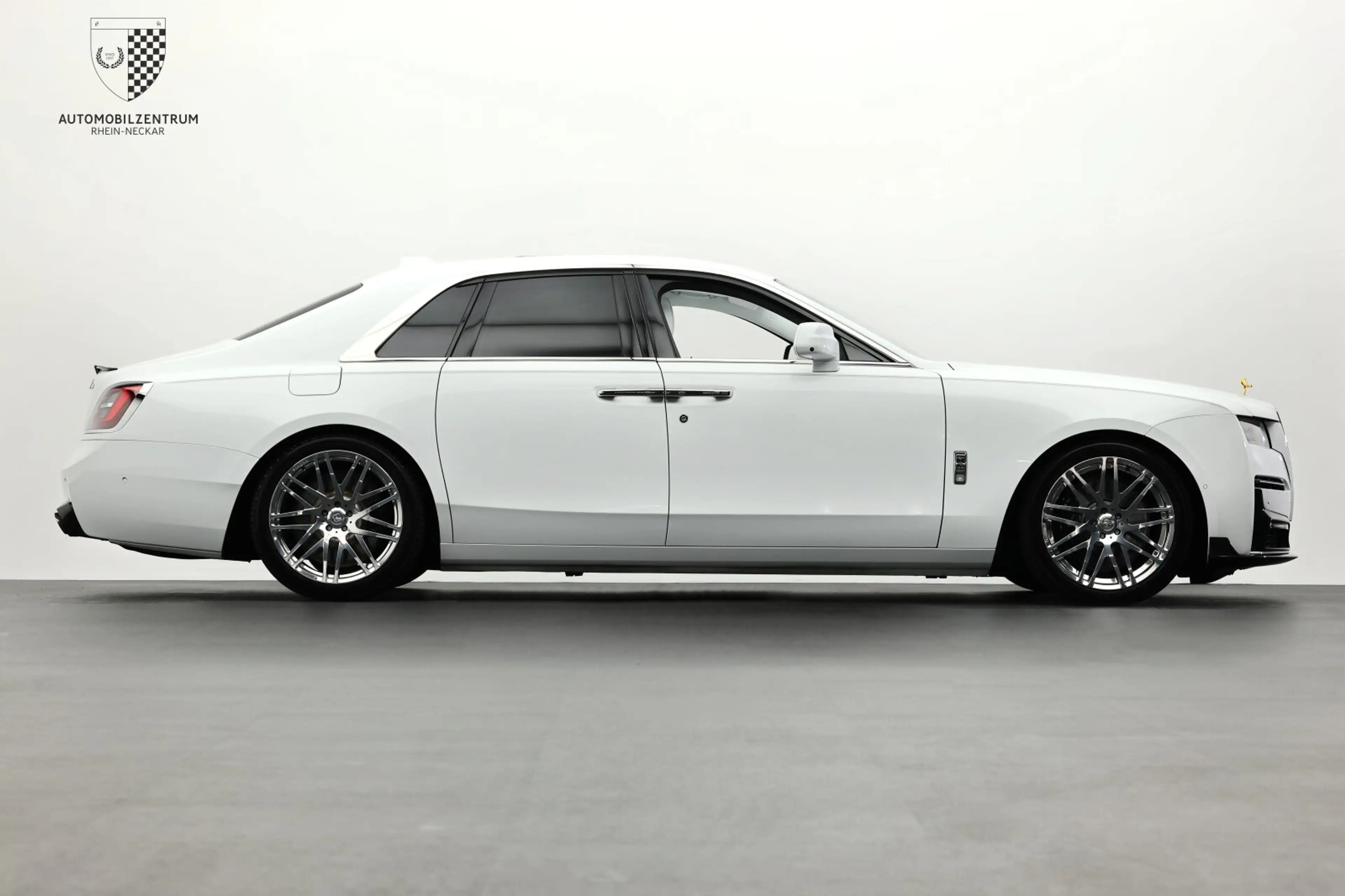 Rolls-Royce Ghost Ghost BRABUS/FullCarbon/Sternhimmel/Sportabgas — photo 12