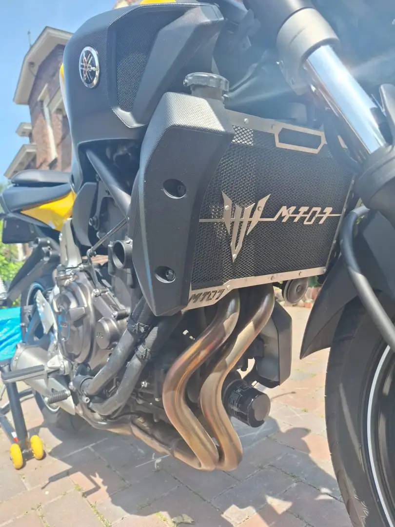 Yamaha MT-07 Geel - 2