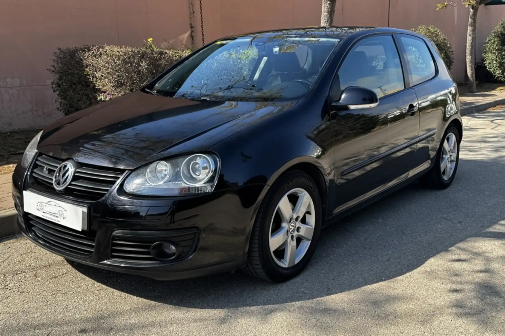 Volkswagen Golf 1.9TDI GT Sport 105 Negro - 1