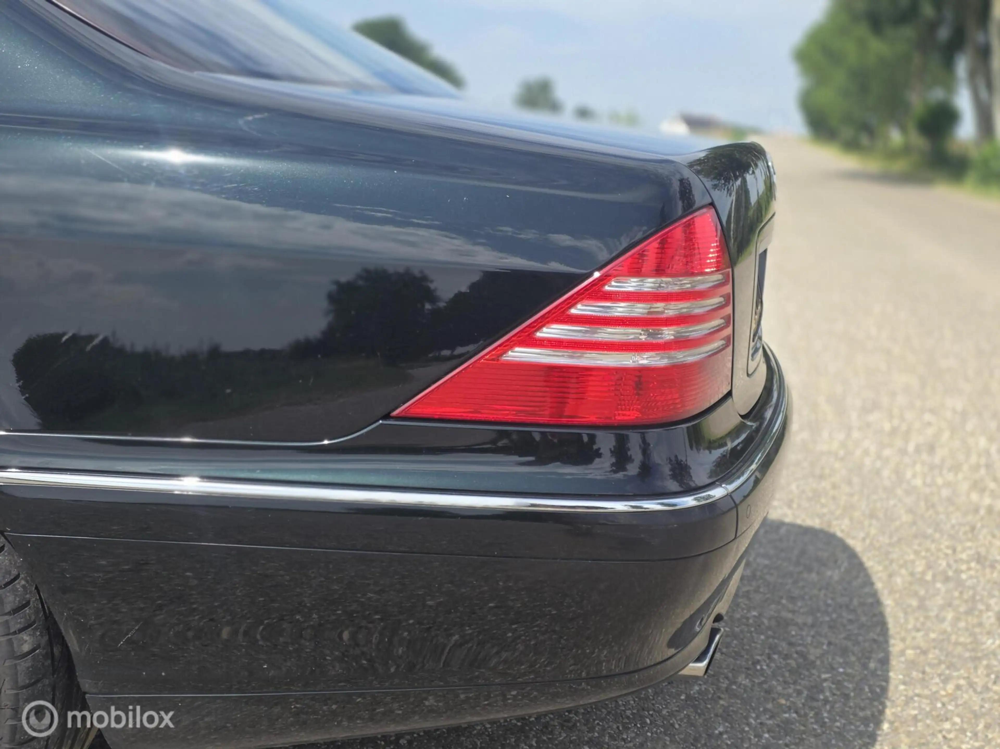 Mercedes-Benz S 600 Lang V12 biturbo — photo 4
