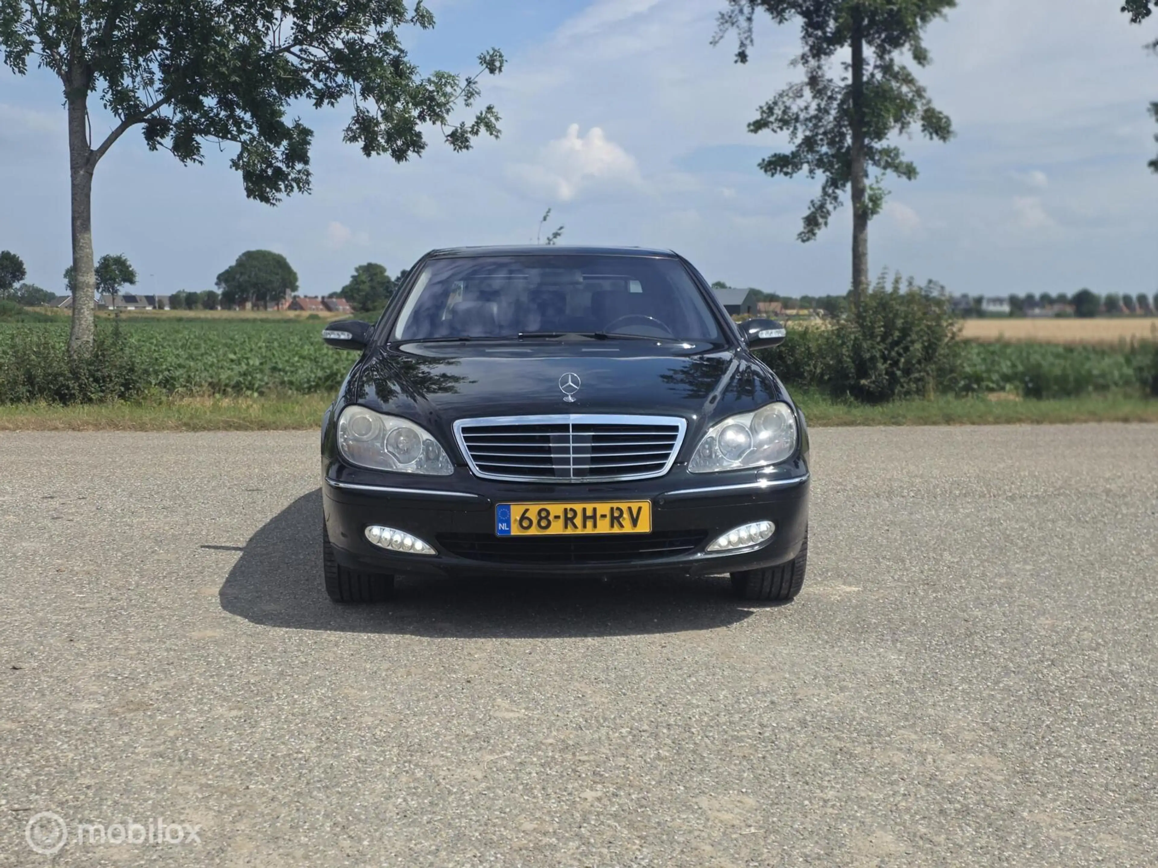 Mercedes-Benz S 600 Lang V12 biturbo — photo 13