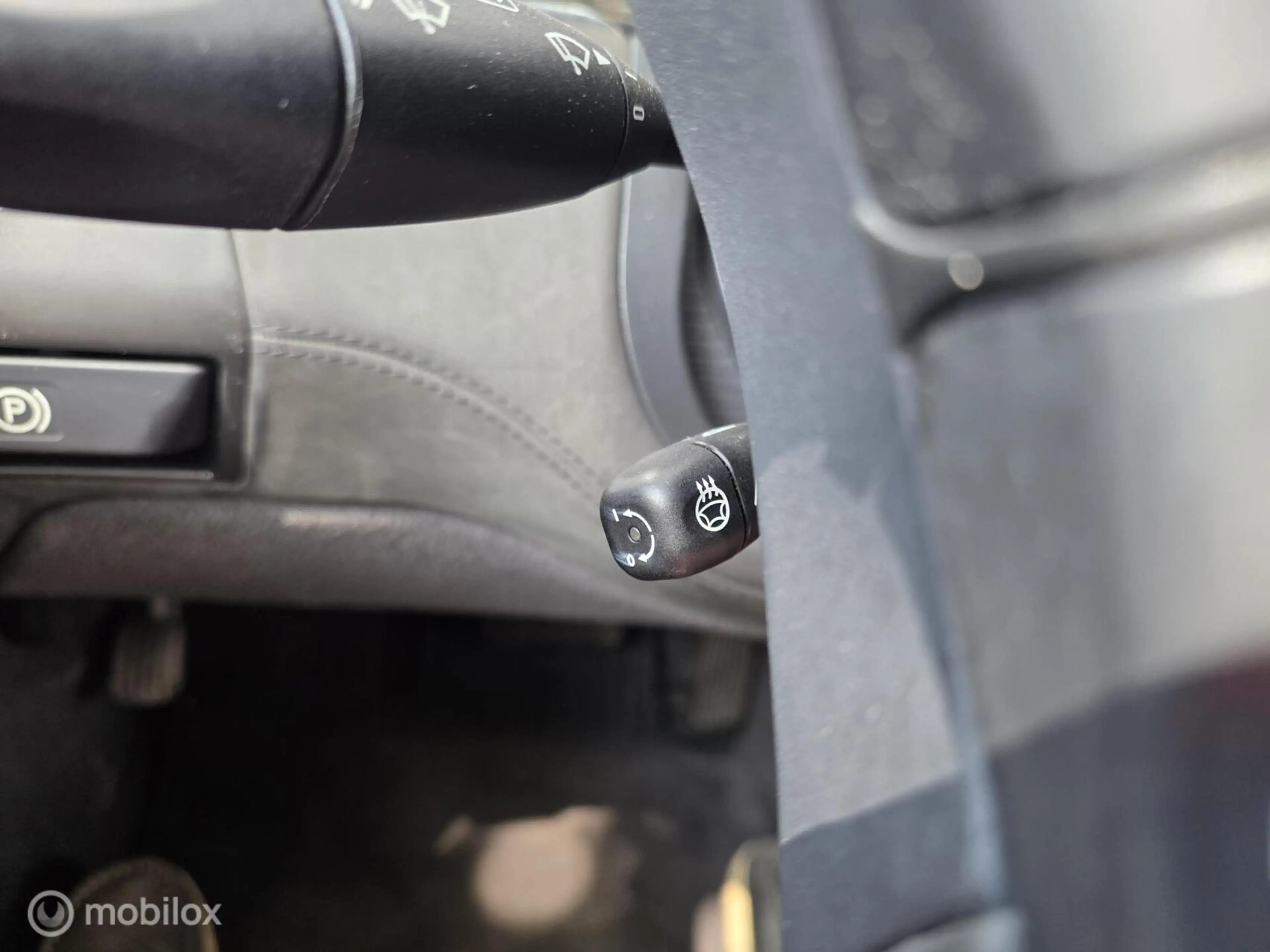 Mercedes-Benz S 600 Lang V12 biturbo — photo 23