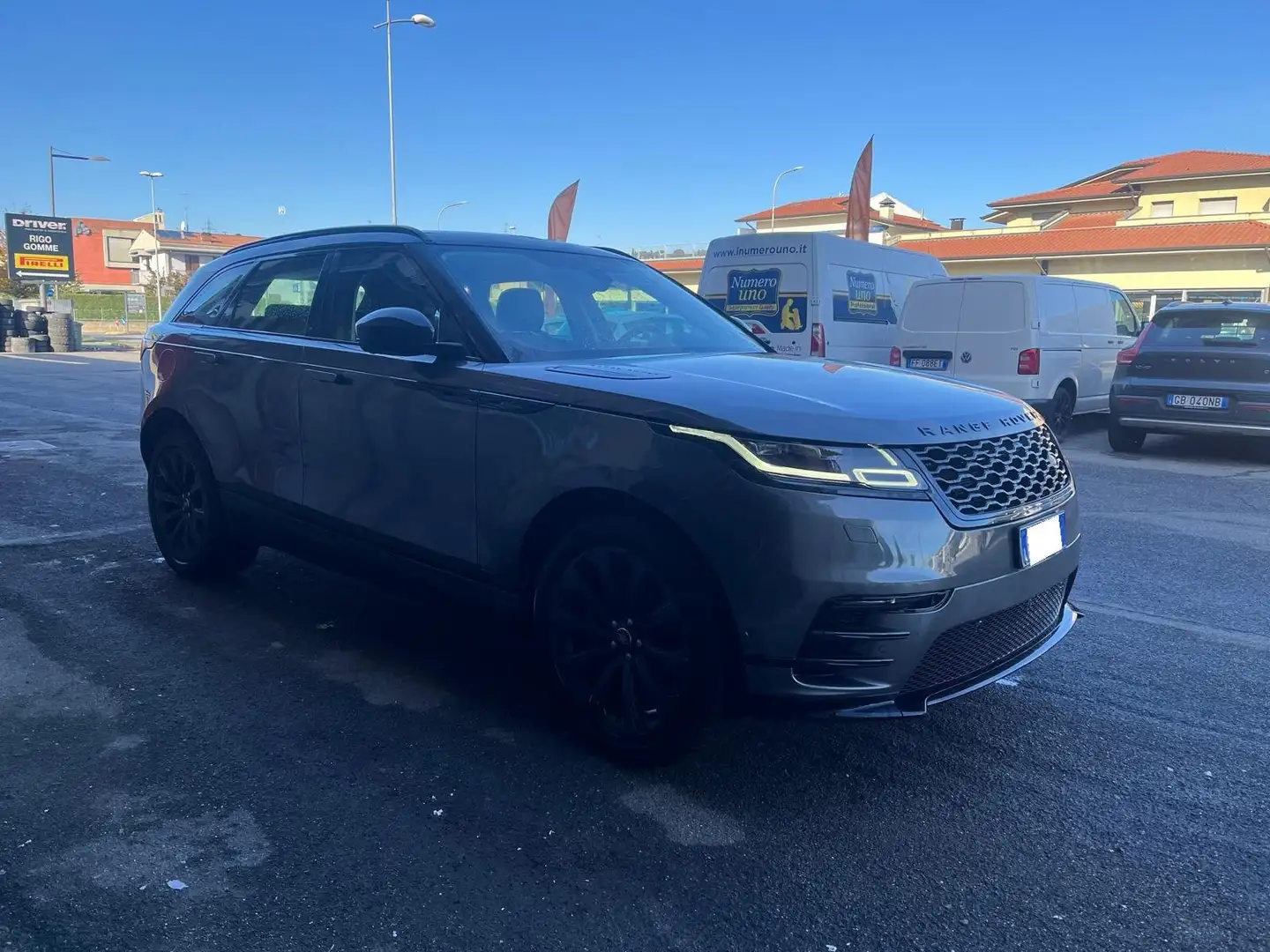 Land Rover Range Rover Velar Range Rover Velar 2.0 i4 R-Dynamic SE 240cv auto Grijs - 2
