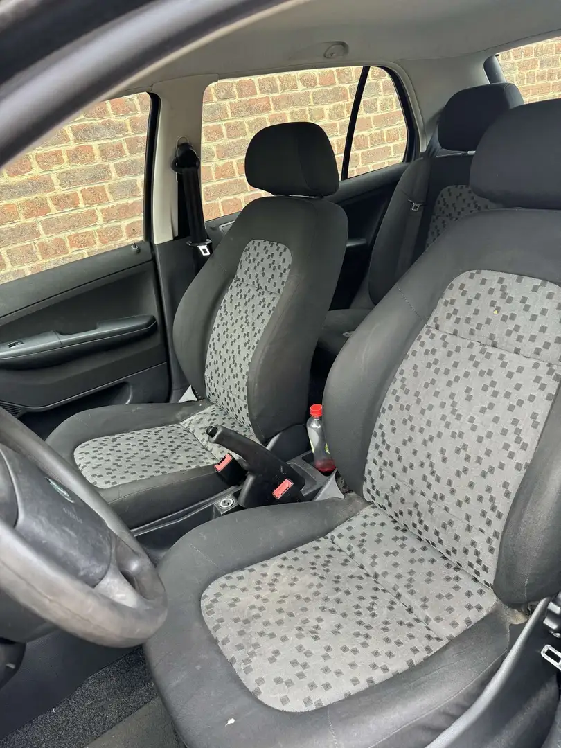 Skoda Fabia 1.2 12V - 65 Pep's - 2