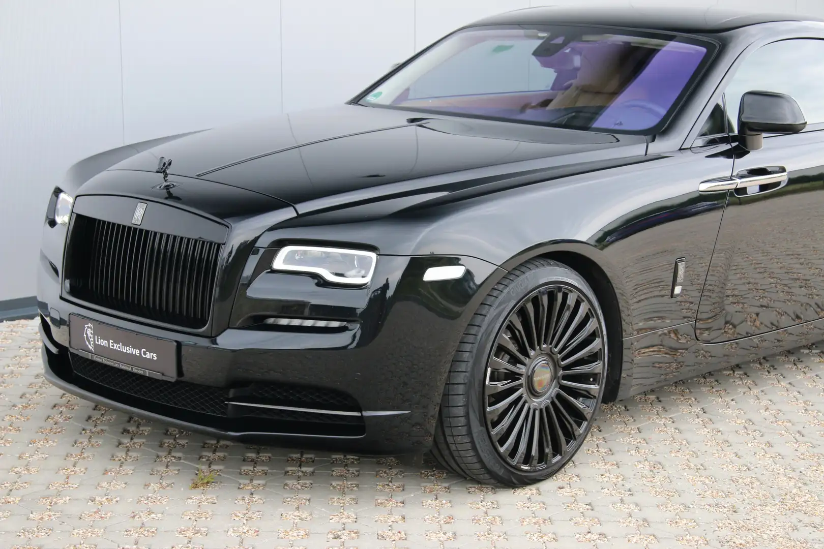 Rolls-Royce Wraith Black Badge 22Zoll Mansory/ Starsky/MwsT Černá - 2