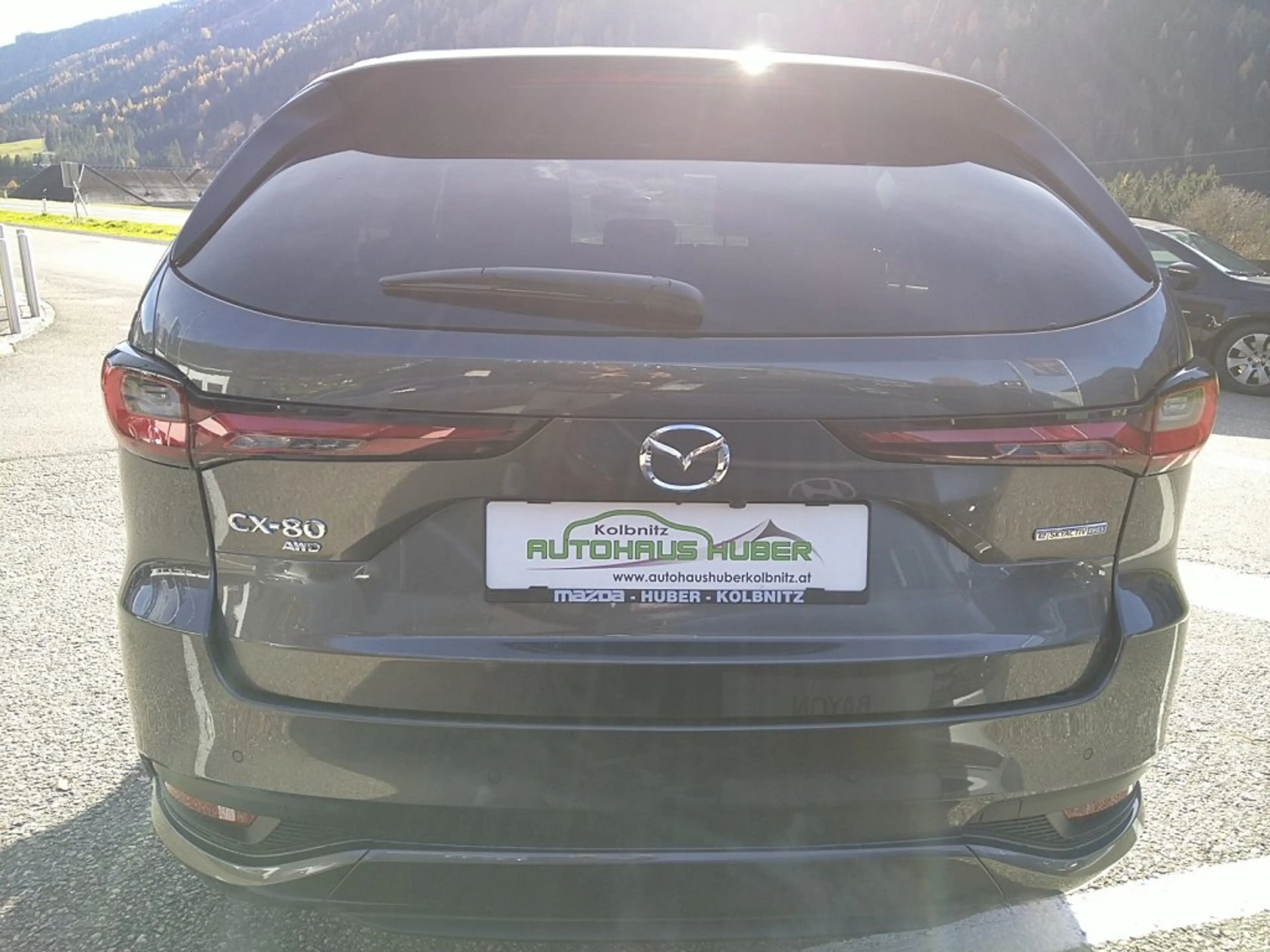 Mazda CX-80 2,5 BENZIN-PHEV AUT AWD HOMURA PLUS 7SITZE — photo 4