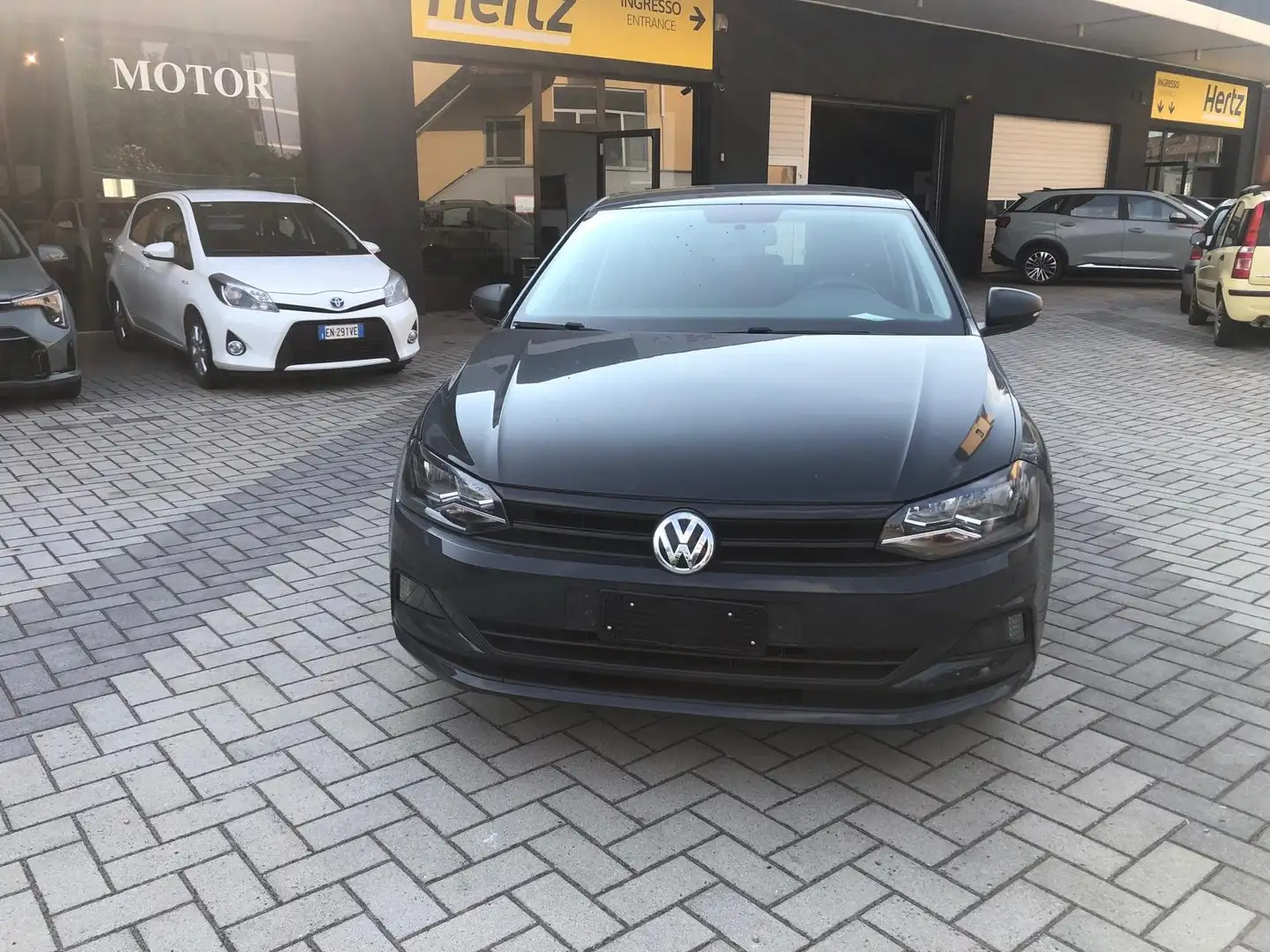 Volkswagen Polo Polo 5p 1.0 mpi Trendline 65cv Gris - 1