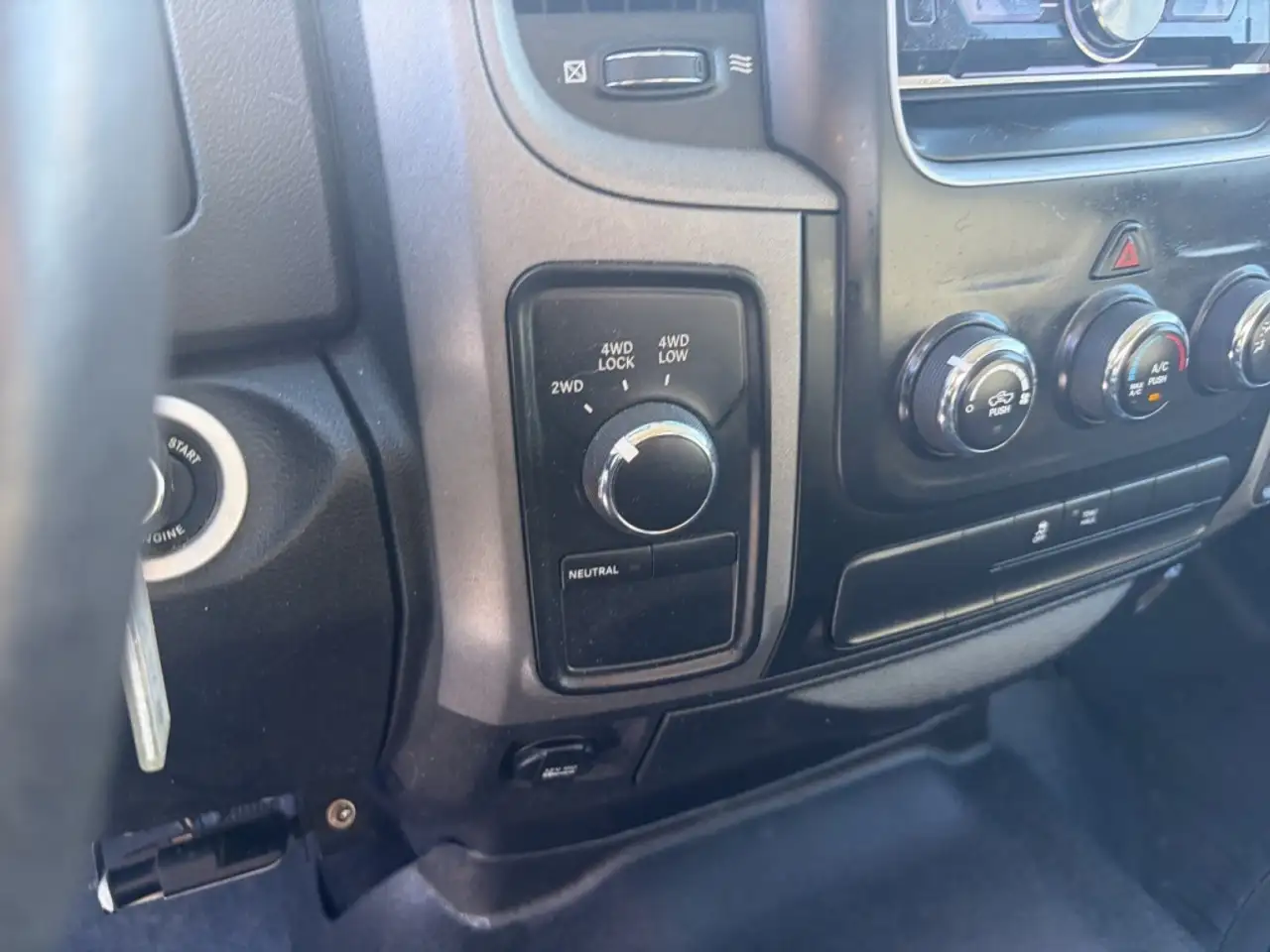 RAM 1500 снимка RAM 1500
