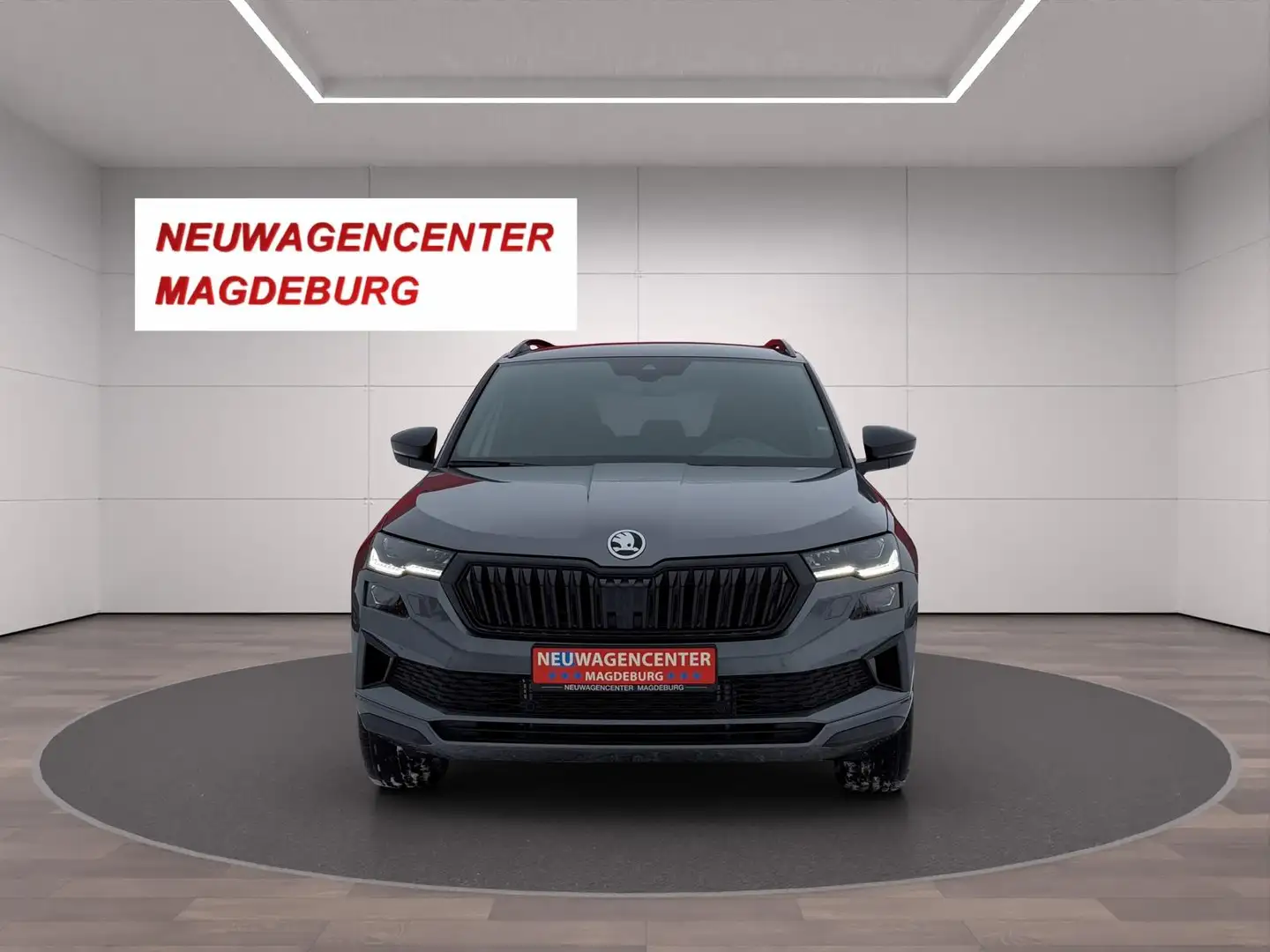 Skoda Karoq 1.5 TSI SPORTLINE*MJ26*AHK*MATRIX*NAVI*SHZ*APP CON Grau - 2