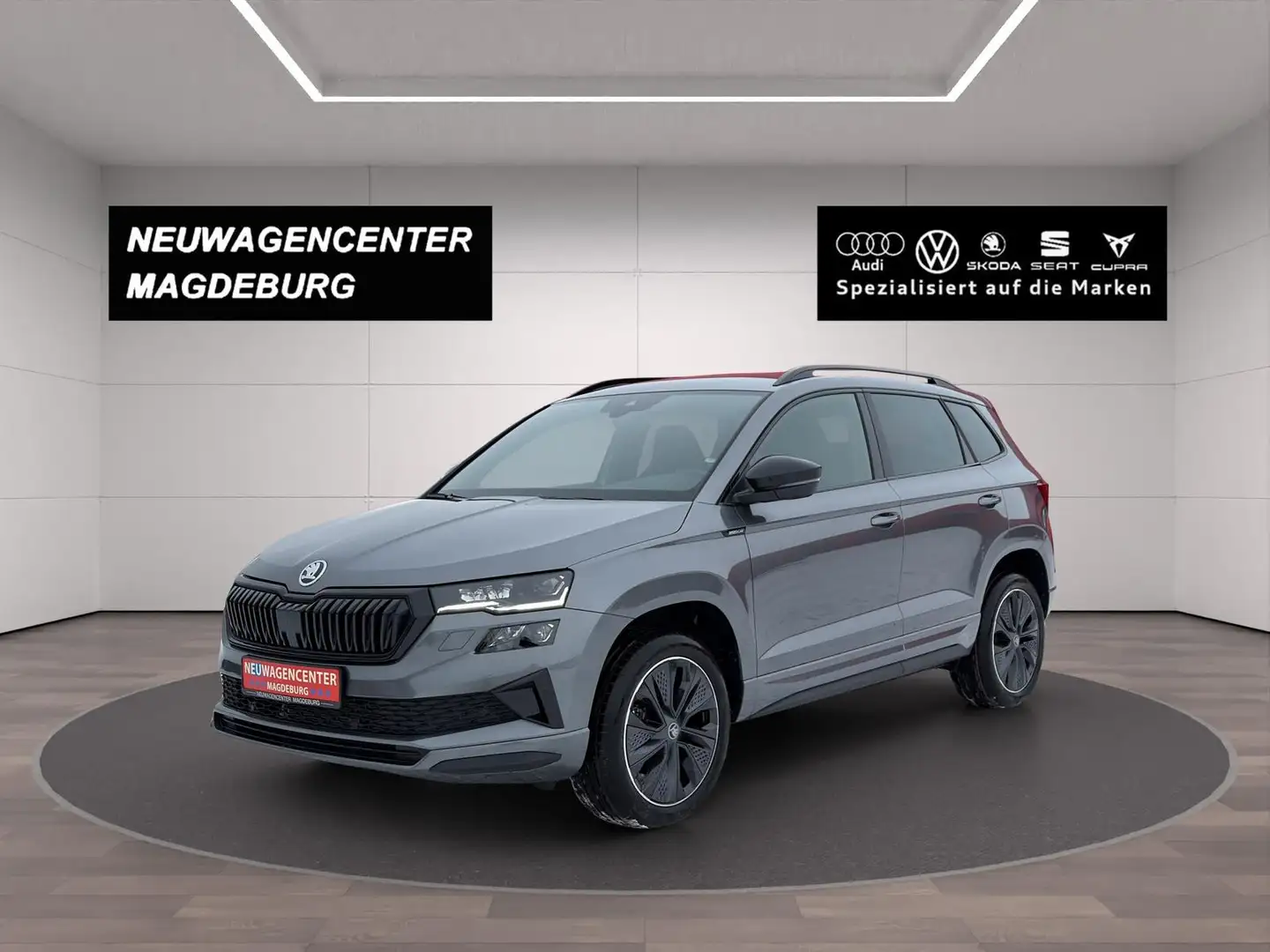 Skoda Karoq 1.5 TSI SPORTLINE*MJ26*AHK*MATRIX*NAVI*SHZ*ACC*KES Grau - 1