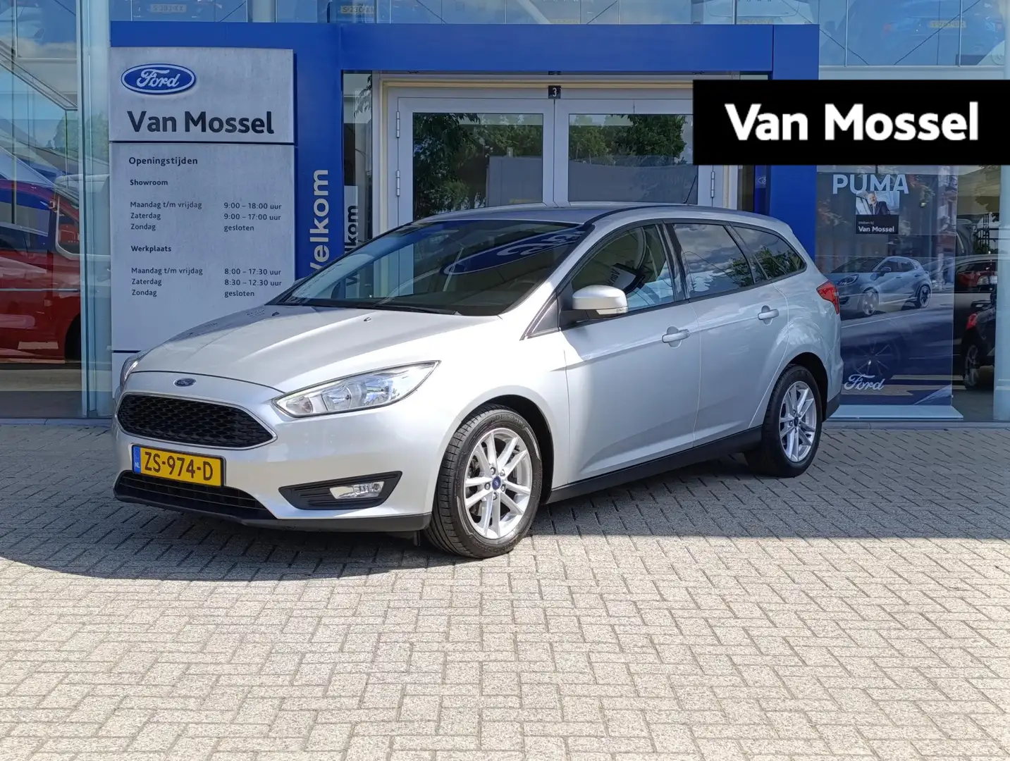 Ford Focus Wagon 1.0 Lease Edition | Navigatie | Cruise Contr Gris - 1