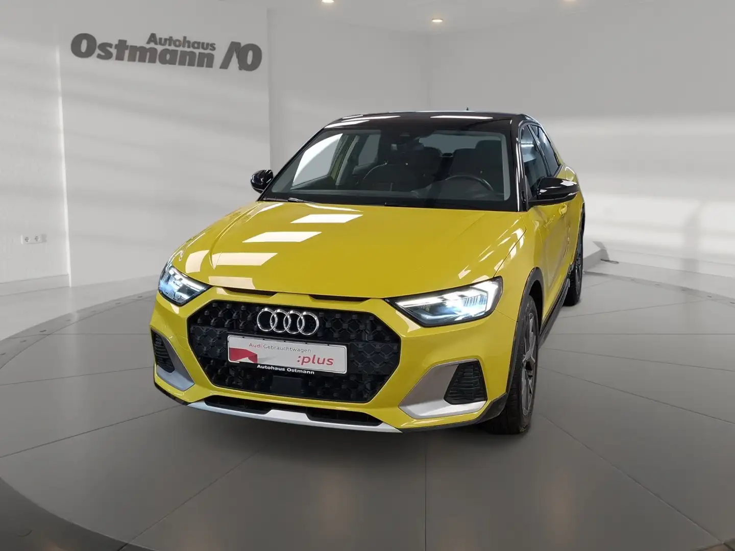 Audi A1 allstreet 35 TFSI LED RFK PDC Navi KlimaA Gelb - 2