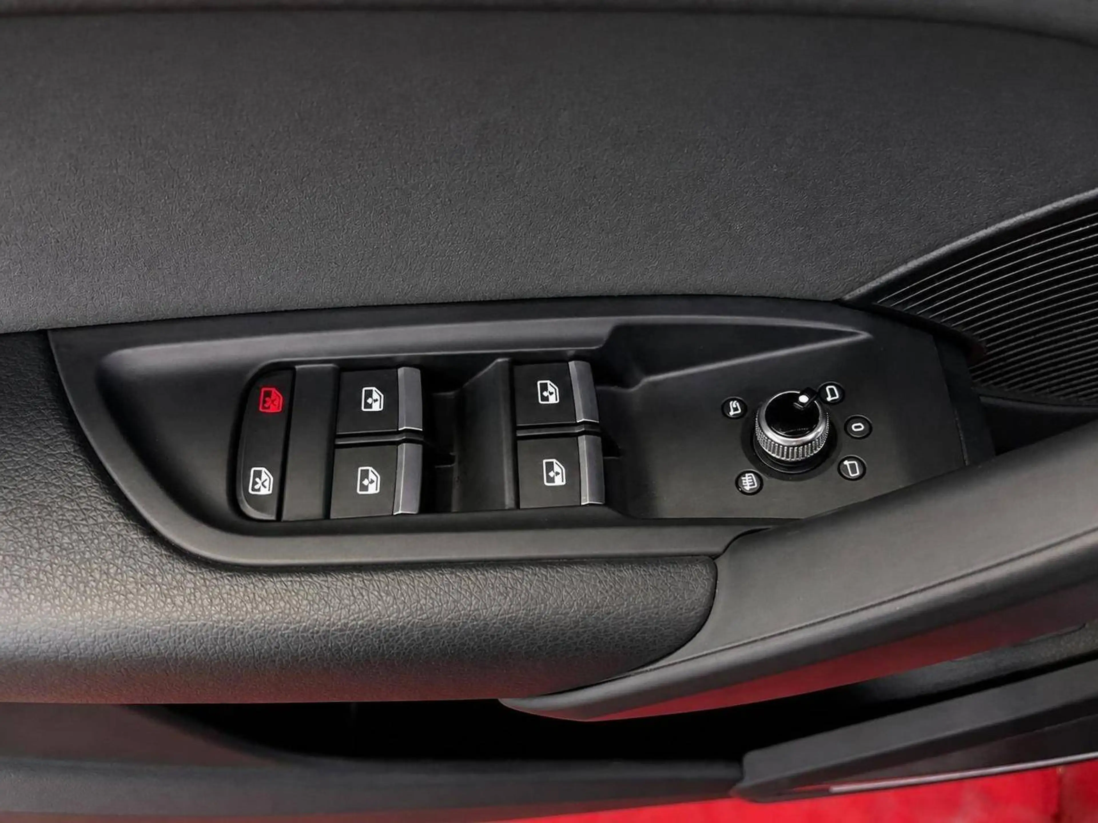 Audi SQ5 /Pano/Matrix/2.Hand — photo 9