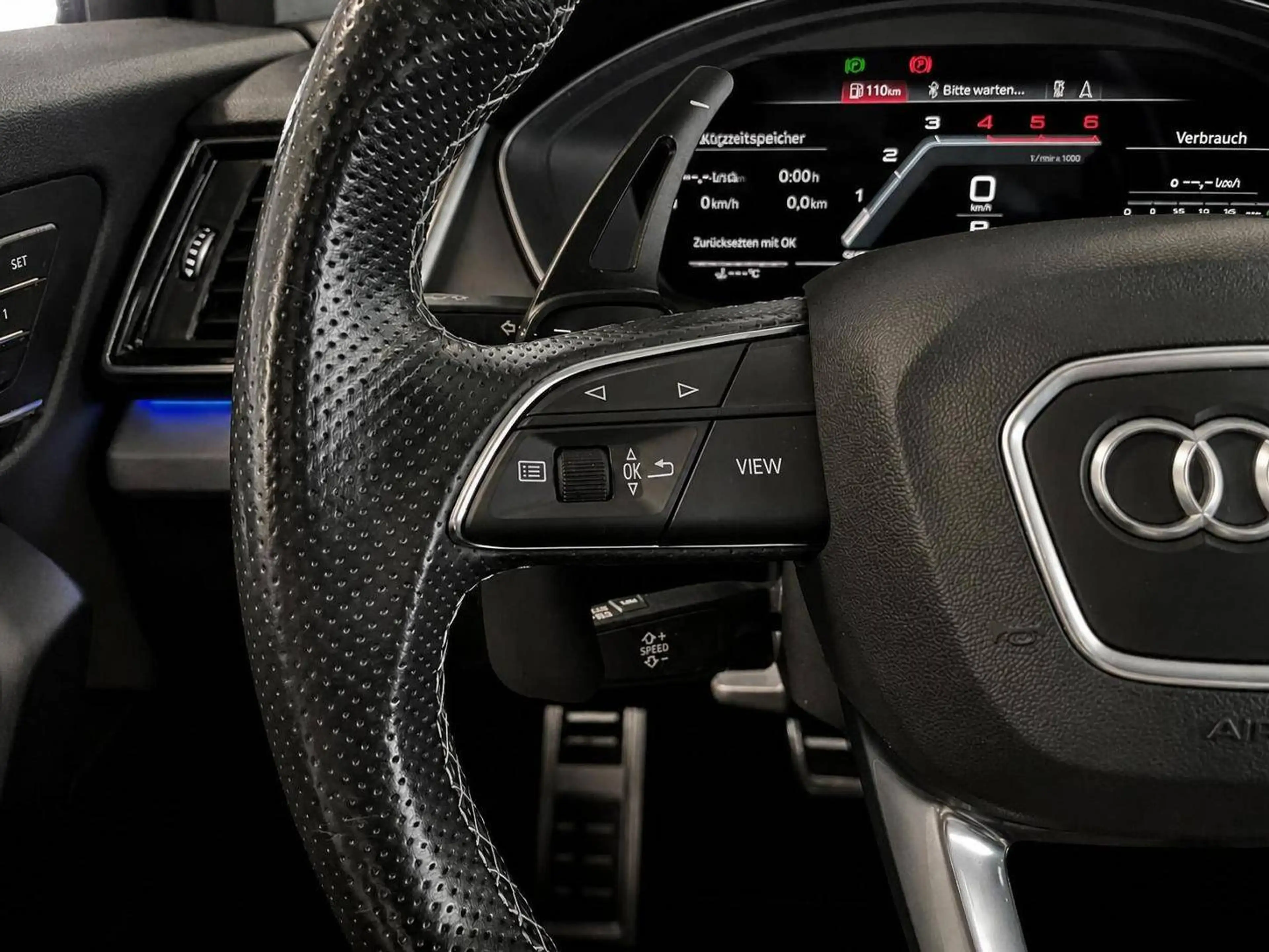 Audi SQ5 /Pano/Matrix/2.Hand — photo 15