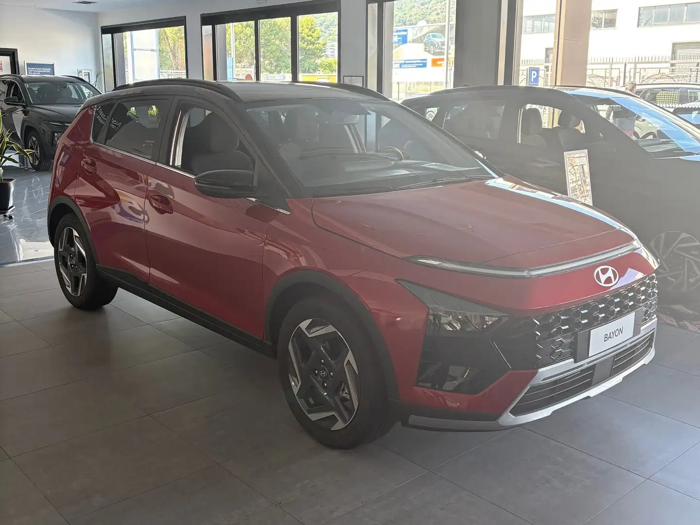 Hyundai BAYON 1.0 t-gdi 48V Xclass mt Rood - 2