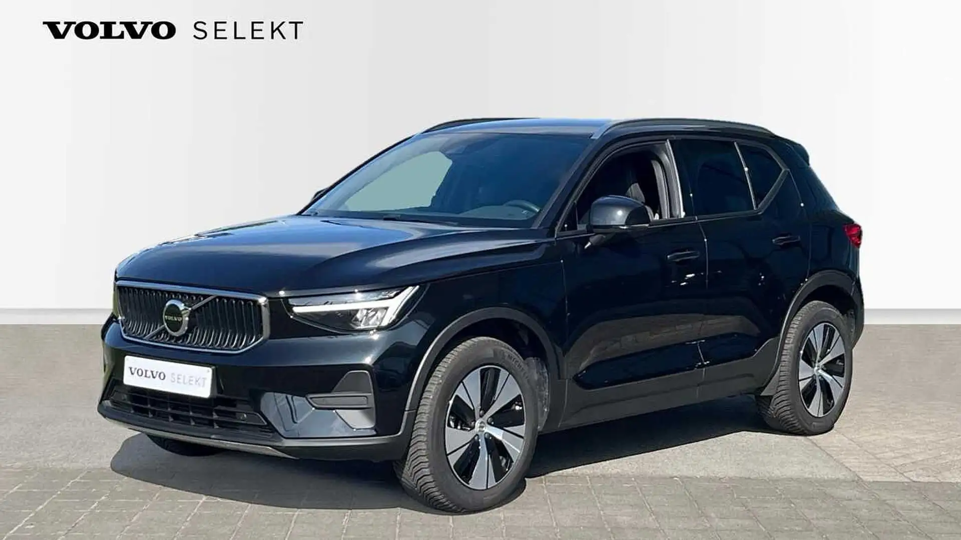 Volvo XC40 Core T2 Automaat | Adapt Cruise Control | BLIS | C Zwart - 1