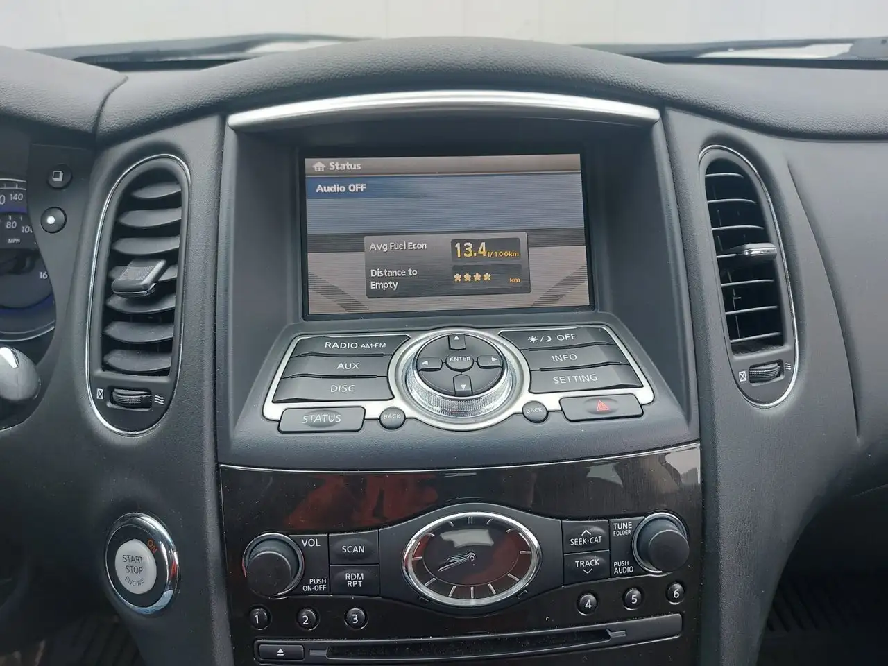 Infiniti QX50 снимка Infiniti QX50