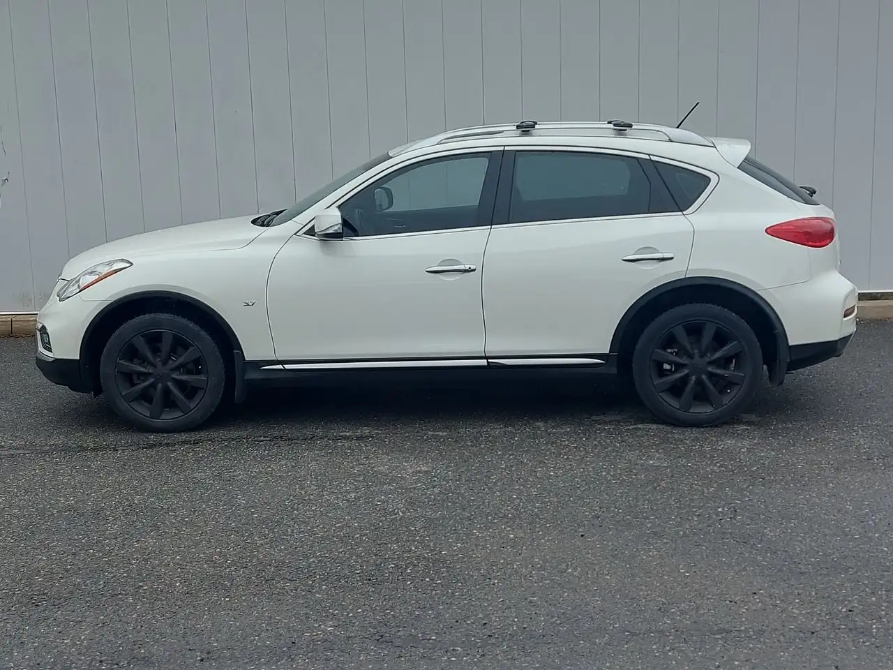 Infiniti QX50 снимка Infiniti QX50