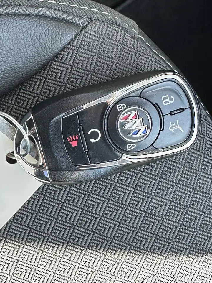 Buick Encore снимка Buick Encore