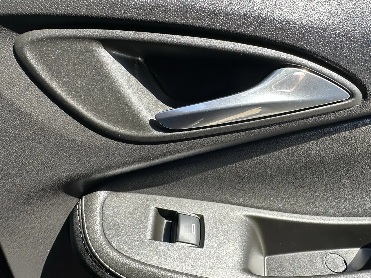 Buick Encore снимка Buick Encore