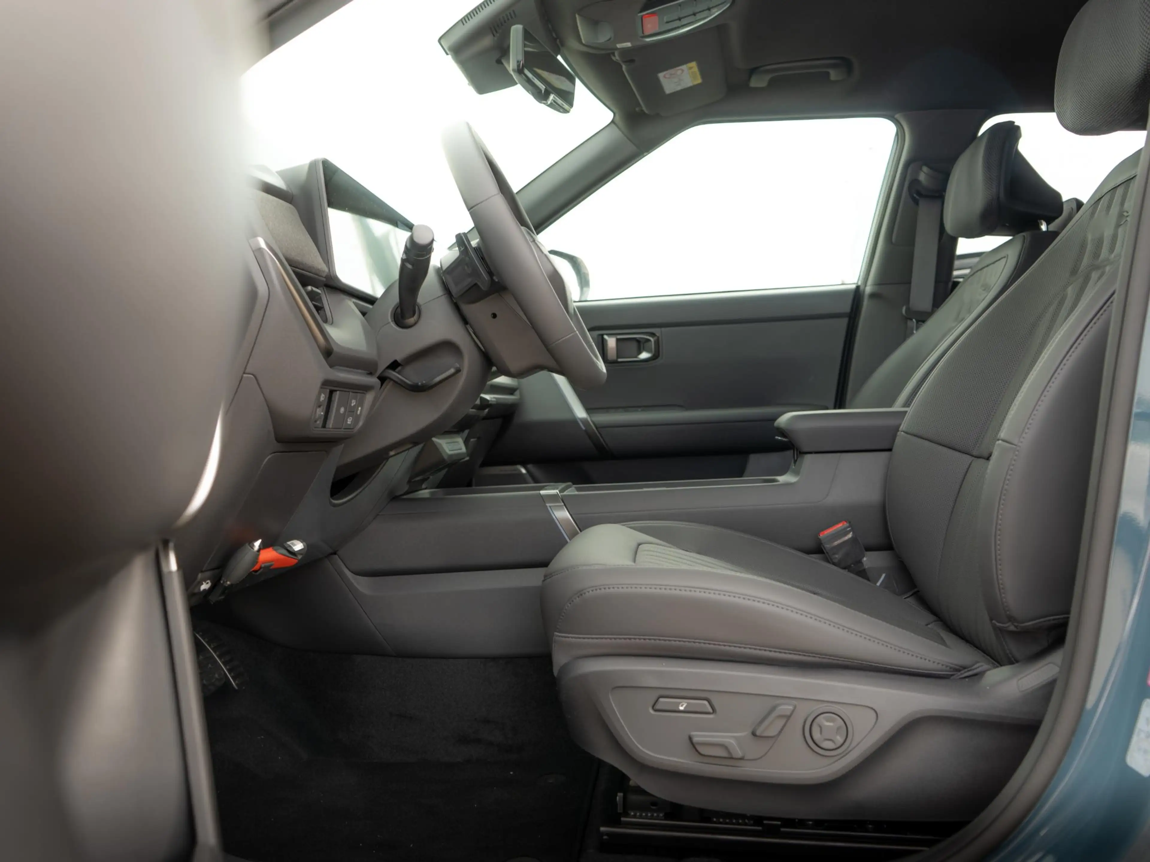 Kia Seltos 1.6 GDi Hybrid X-Line | Stoel en stuurverwarming / — photo 15