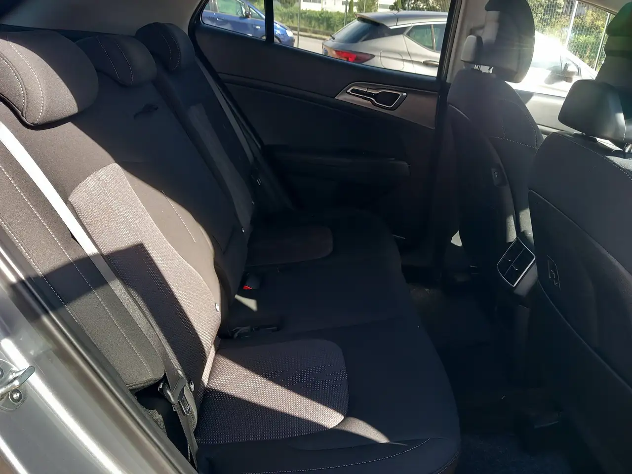 Kia Sportage 1.6 CRDI Mhev Style DCT PREZZO REALE!!!!!!, миниатюра 23