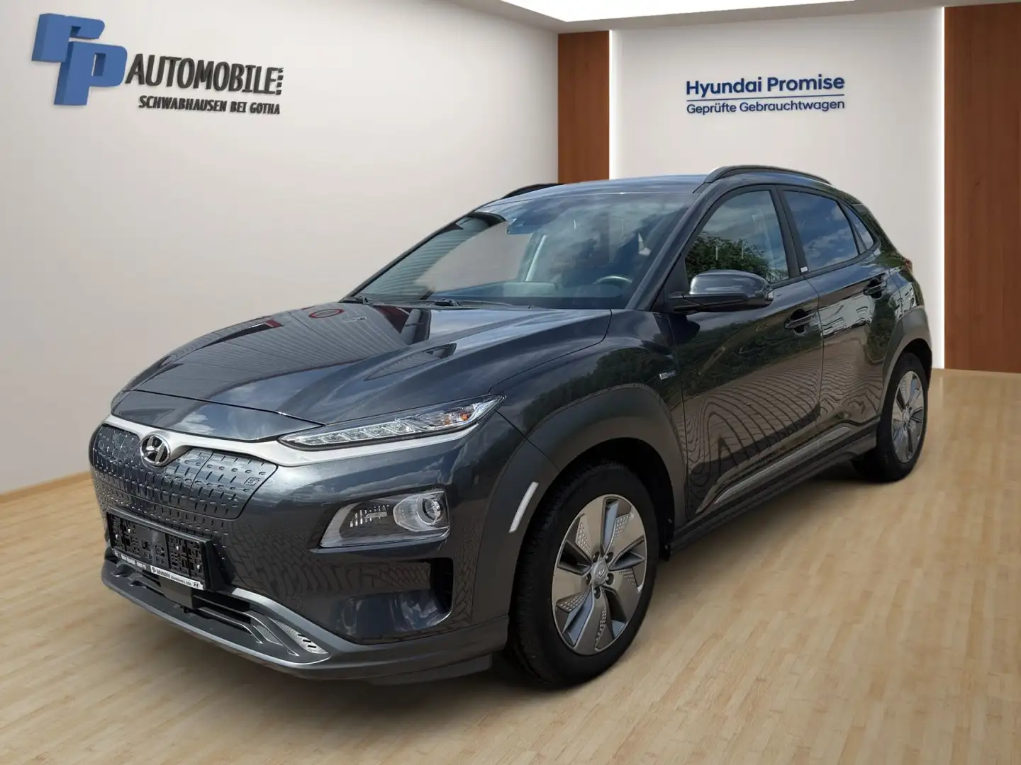 Hyundai KONA Elektro 2WD 150 kW Style-Paket inkl. Naviga Чорний - 1