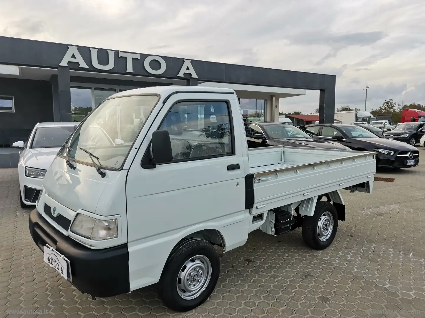 Piaggio Porter PORTER 1.4 D BIG DECK MOTORE REVISIONATO Bianco - 1