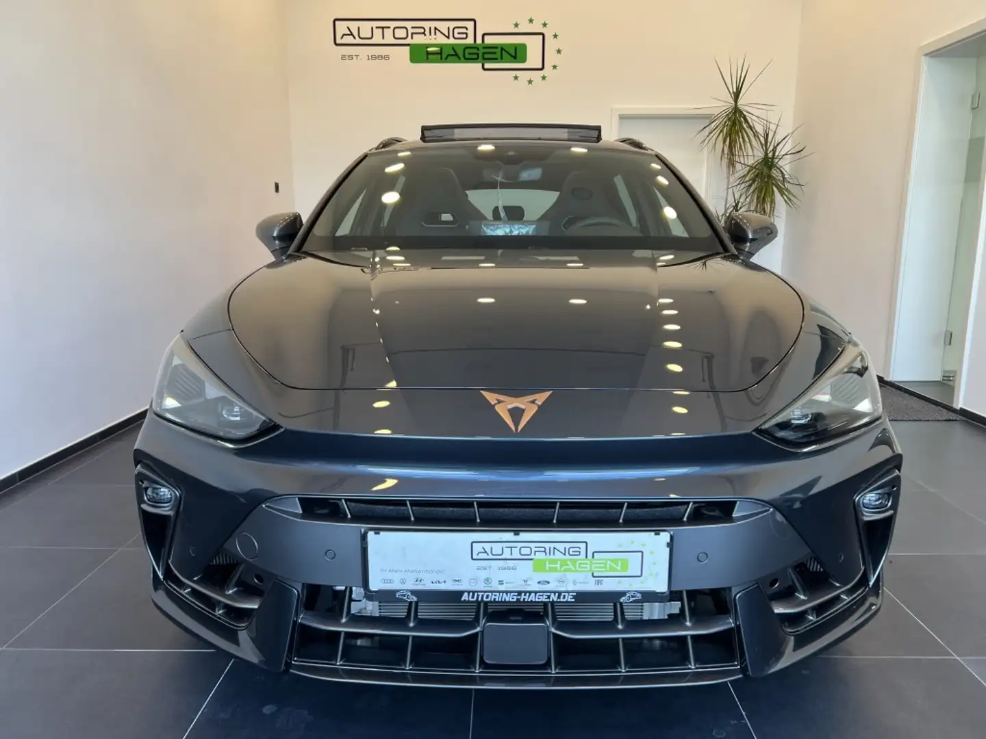 CUPRA Leon ST VZ 333PS 4Drive Matrix|AHK|Pano|Navi Gris - 1