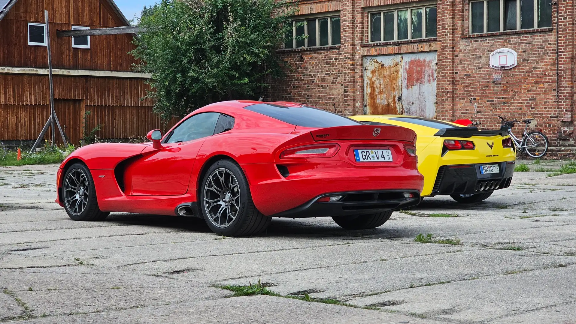 Dodge Viper SRT Rot - 1