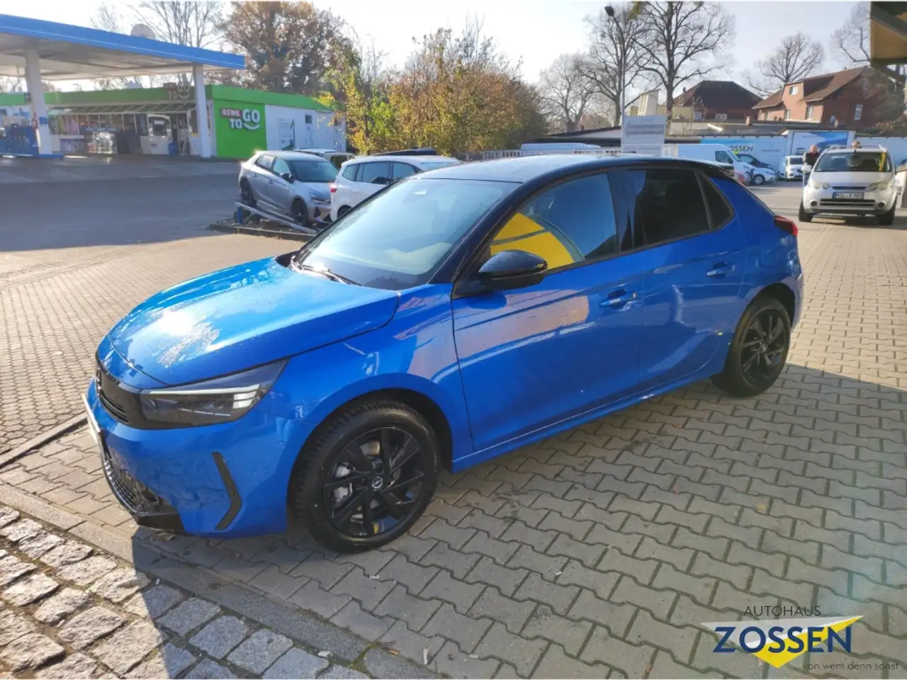 Opel Corsa YES Sitzheizung+Allwetterreifen 2