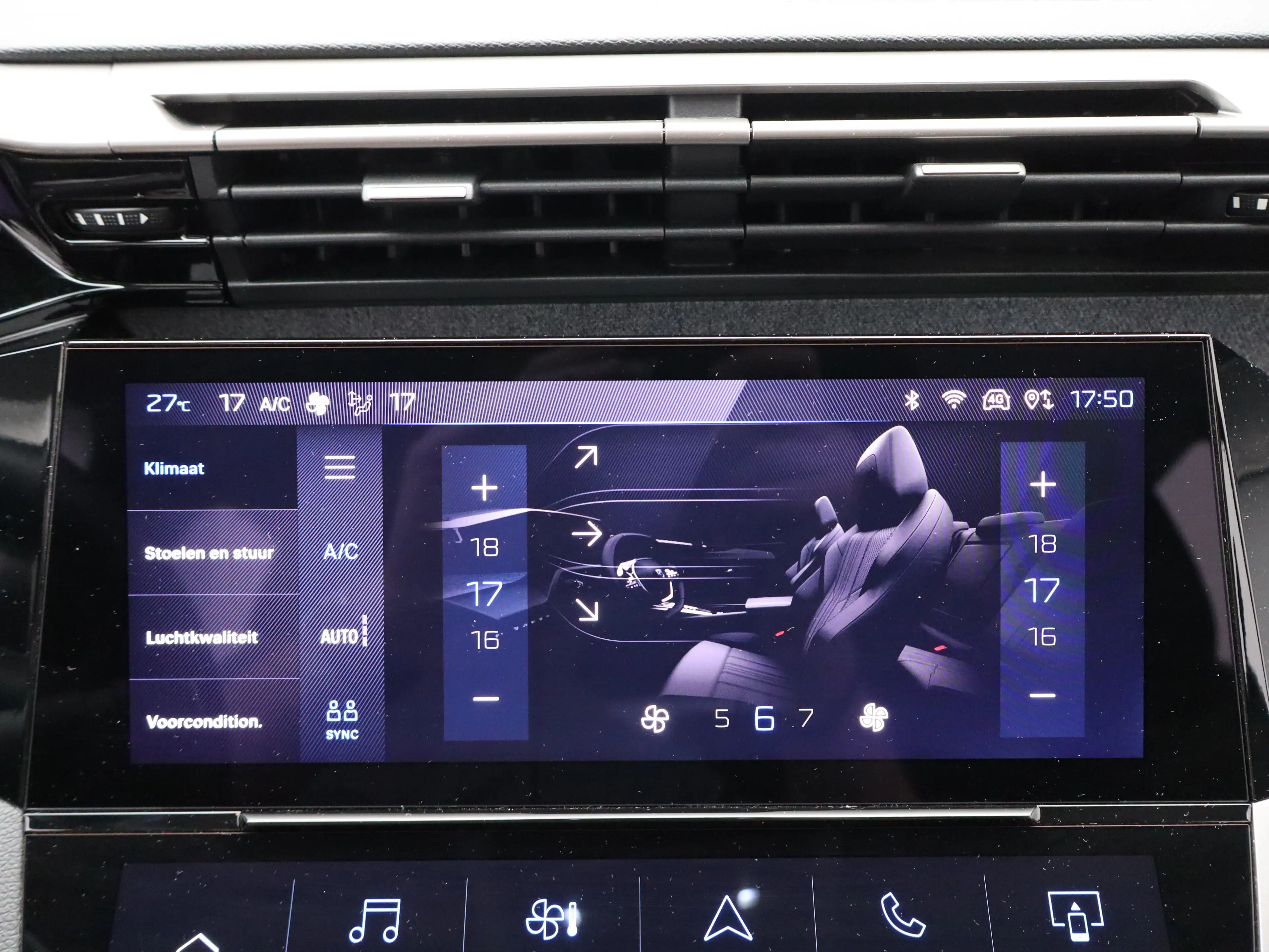 Peugeot 308 e-308 Allure EV 54 kWh | SOH 93% | Stoelverwarming — photo 26