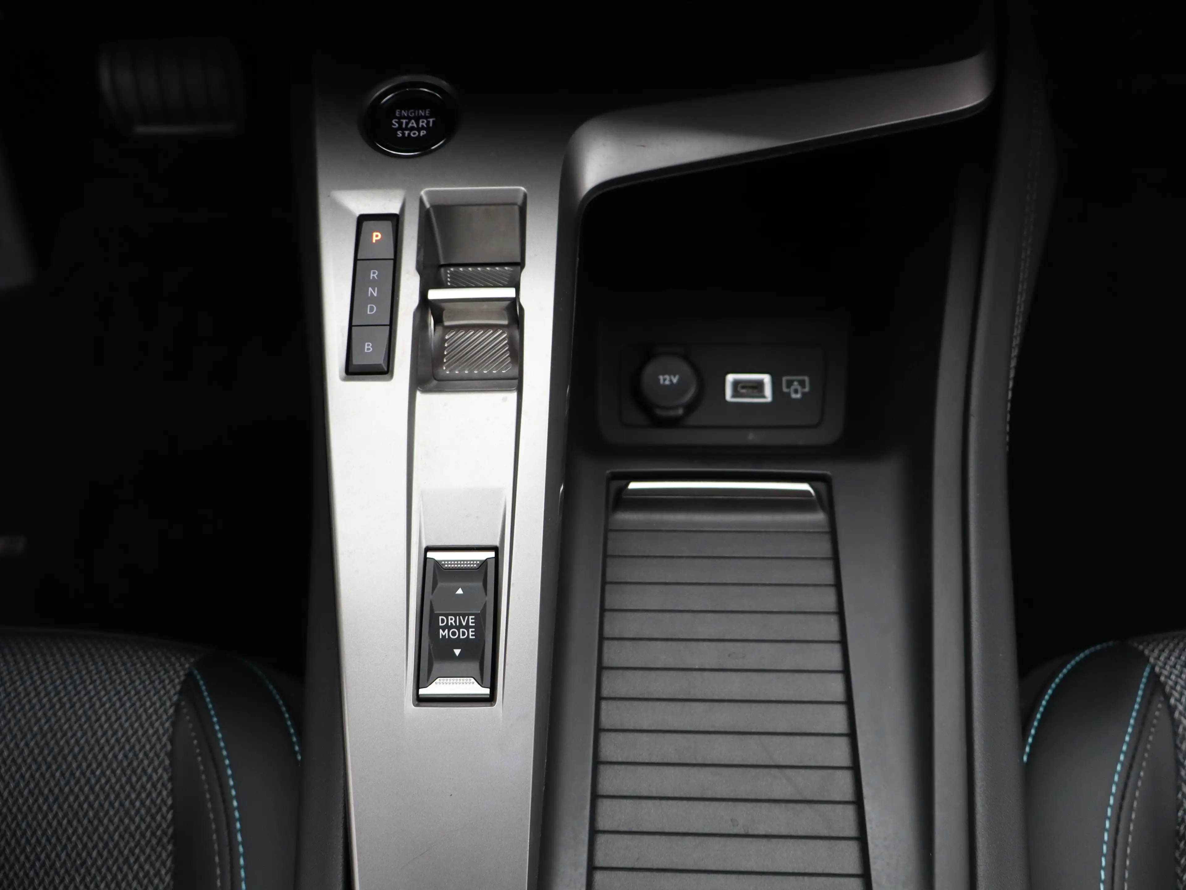 Peugeot 308 e-308 Allure EV 54 kWh | SOH 93% | Stoelverwarming — photo 8