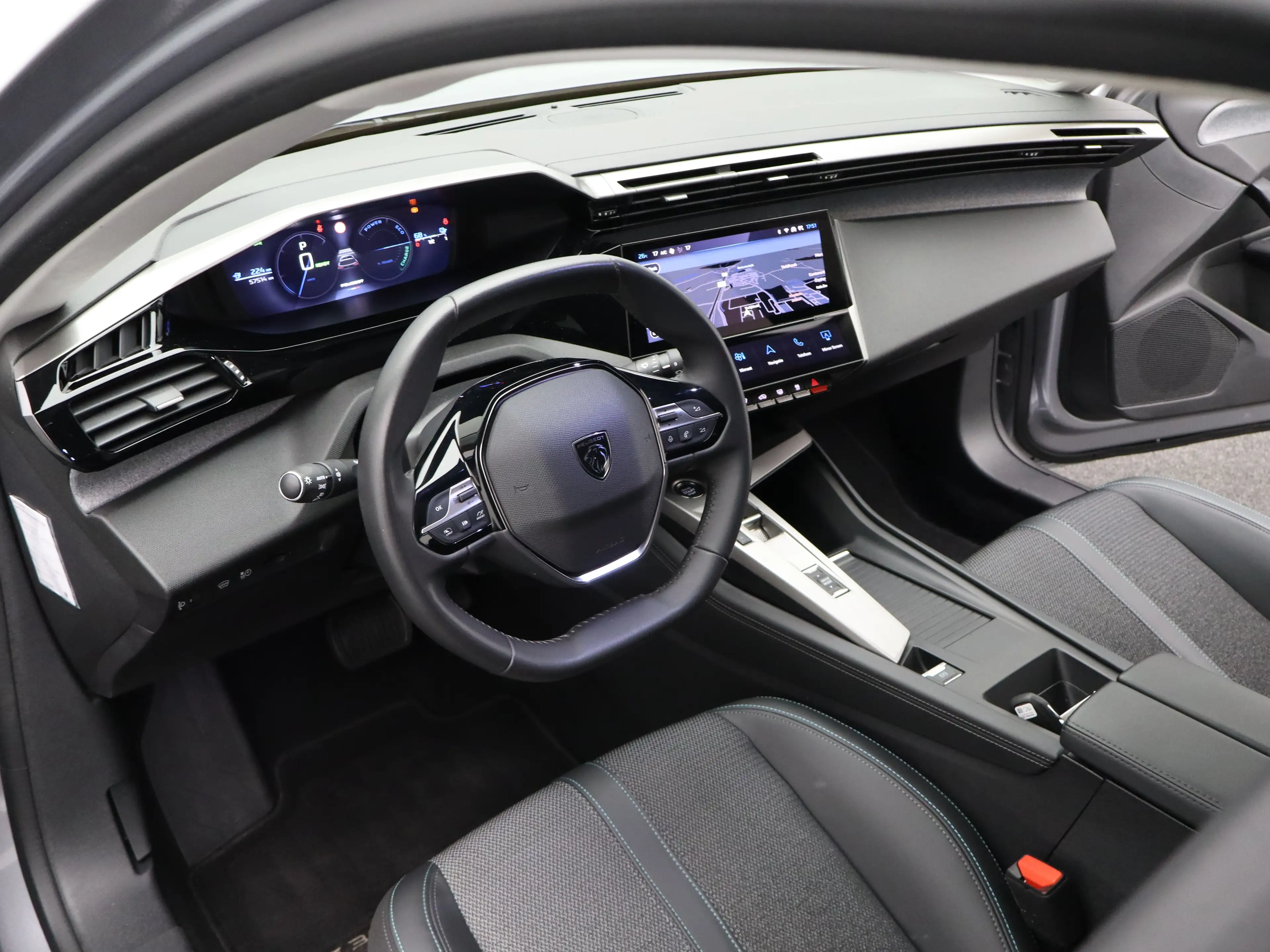 Peugeot 308 e-308 Allure EV 54 kWh | SOH 93% | Stoelverwarming — photo 36