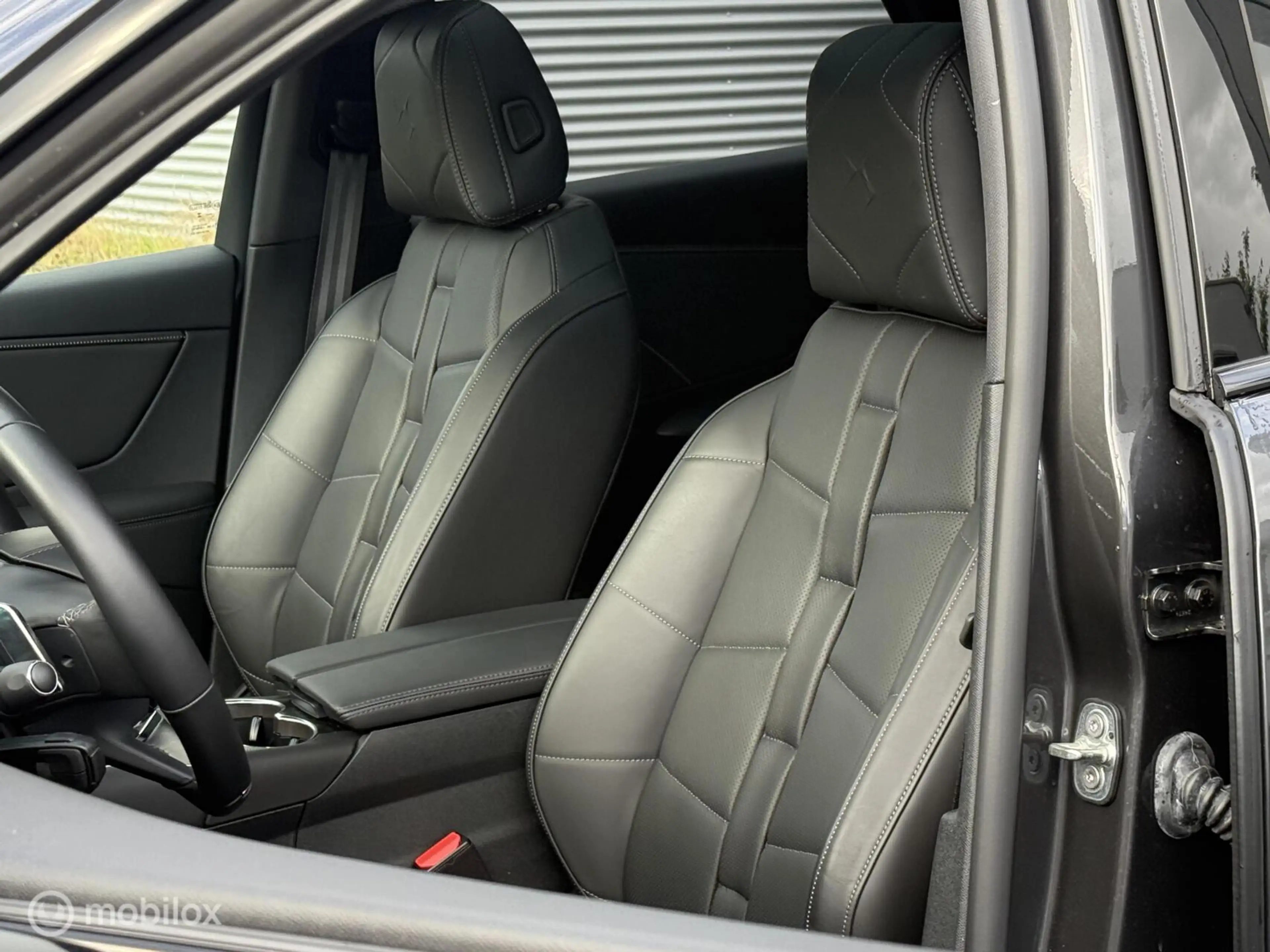DS Automobiles DS 7 1.6 PHEV 360 4x4 Performance — photo 7
