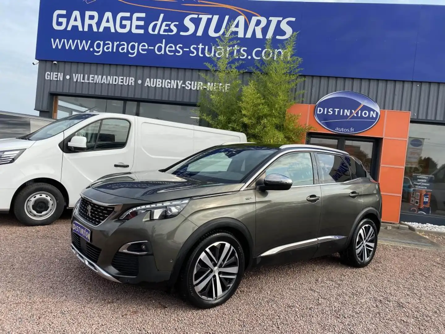 Peugeot 3008 GT 2.0 BlueHDi S\u0026S - 180 - BV EAT6 Gris - 1