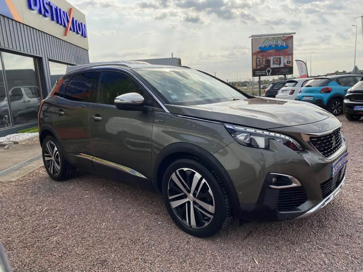 Peugeot 3008 GT 2.0 BlueHDi S\u0026S - 180 - BV EAT6 Grau - 2